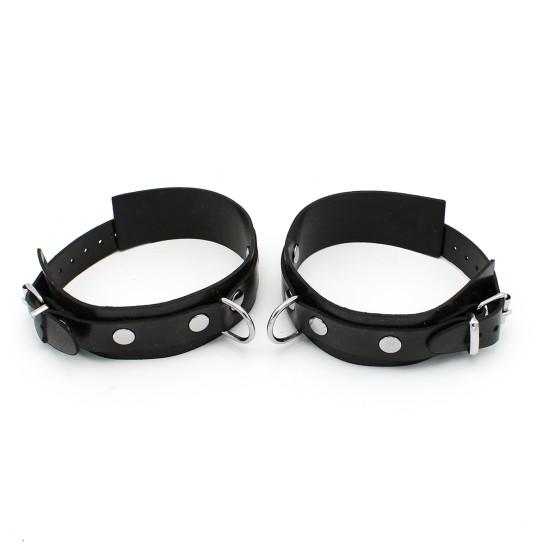 Rubber Anklecuffs Black