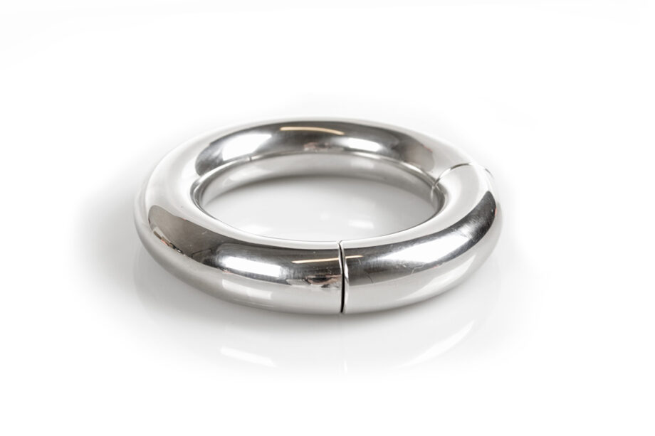 Kiotos Bizarre - Magnetic Round Ballstretcher - 39 mm