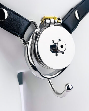 Chastity Device Flat with Belt