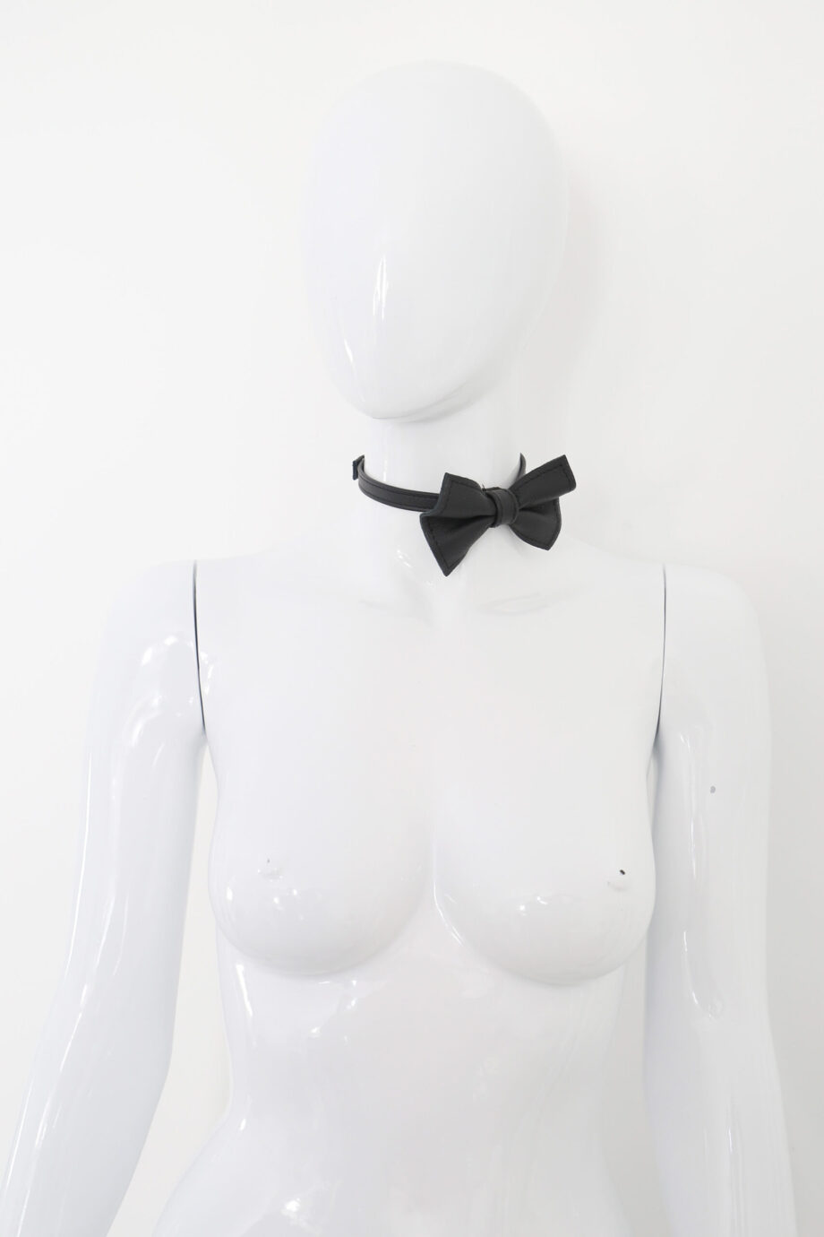 Collar Fly "Your Servant"