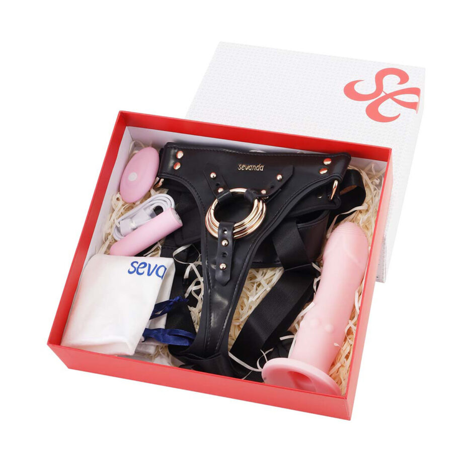 Sevanda Remote-Control Strap-on with L size Dildo